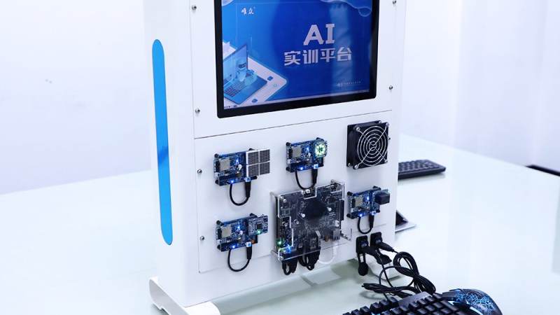 电竞主机散热方案怎么选？风冷水冷与机箱风道全解析